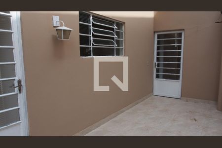 Casa à venda com 129m², 3 quartos e 1 vagaÁrea externa