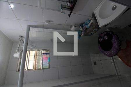 Casa à venda com 250m², 6 quartos e 3 vagasBanheiro 2