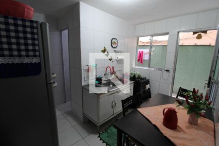 Casa à venda com 250m², 6 quartos e 3 vagasCozinha