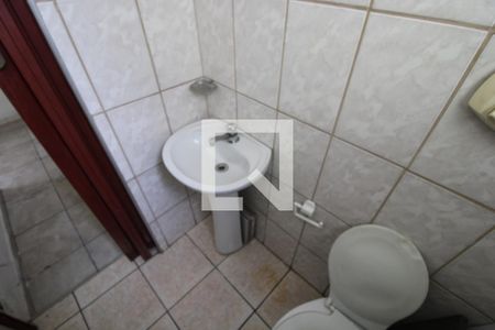 Casa à venda com 250m², 6 quartos e 3 vagasÁrea de Serviço - Banheiro