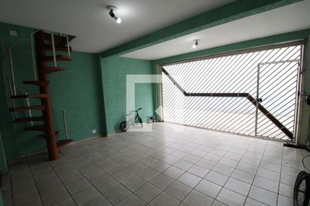 Casa à venda com 250m², 6 quartos e 3 vagasGaragem