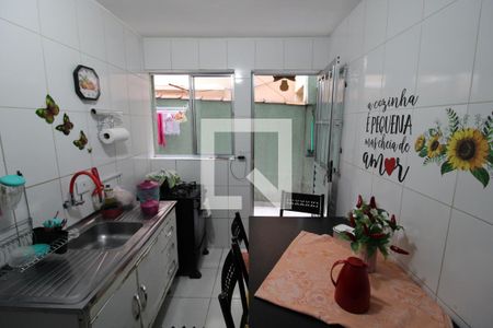 Casa à venda com 250m², 6 quartos e 3 vagasCozinha