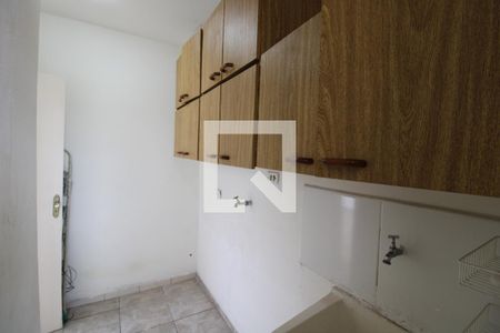 Casa à venda com 250m², 6 quartos e 3 vagasÁrea de Serviço