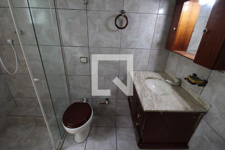 Casa à venda com 250m², 6 quartos e 3 vagasQuarto 4 - Banheiro