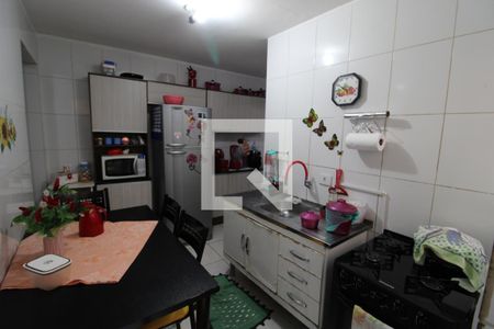 Casa à venda com 250m², 6 quartos e 3 vagasCozinha