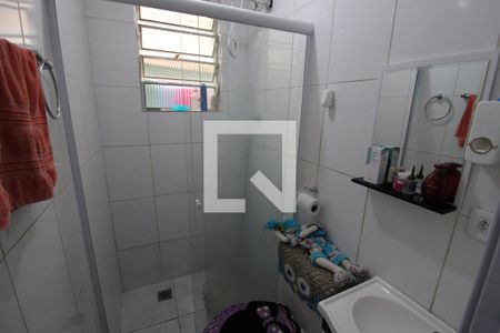 Casa à venda com 250m², 6 quartos e 3 vagasBanheiro 2