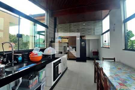 Apartamento à venda com 129m², 2 quartos e 2 vagasCozinha