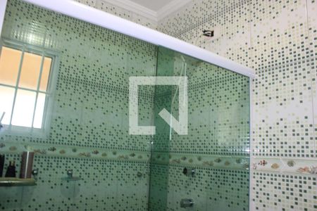 Casa à venda com 300m², 4 quartos e 3 vagasBanheiro da Suíte/ com banheira Hidromassagem