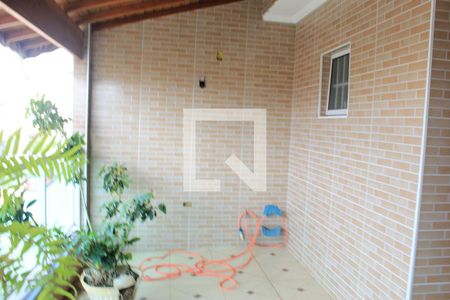 Casa à venda com 300m², 4 quartos e 3 vagasSacada piso superior