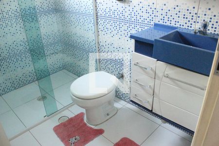 Casa à venda com 300m², 4 quartos e 3 vagasBanheiro 3