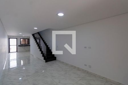 Sala e Cozinha Integrada  de casa para alugar com 3 quartos, 128m² em Cidade Patriarca, São Paulo