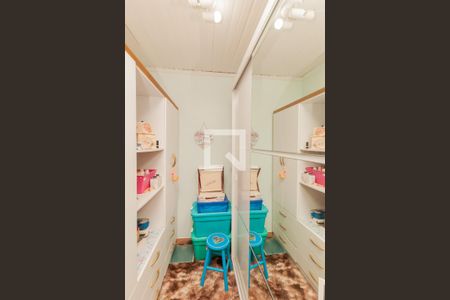 Casa à venda com 140m², 2 quartos e 1 vaga Casa à venda com 140m², 2 quartos e 1 vagaCloset da suíte 1