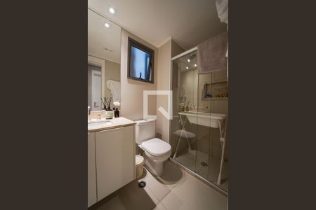 Apartamento à venda com 93m², 2 quartos e 2 vagasBanheiro