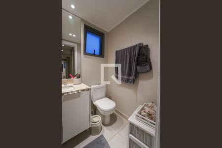 Apartamento à venda com 93m², 2 quartos e 2 vagasBanheiro da Suíte