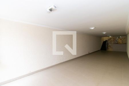 Casa à venda com 150m², 3 quartos e 4 vagas Casa à venda com 150m², 3 quartos e 4 vagasGaragem
