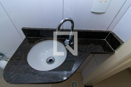 Casa à venda com 150m², 3 quartos e 4 vagas Casa à venda com 150m², 3 quartos e 4 vagasLavabo