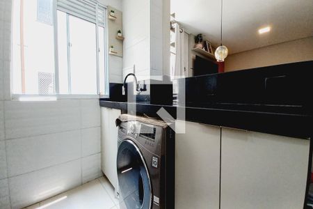 Apartamento à venda com 43m², 2 quartos e 1 vagaÁrea de Serviço