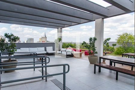 Apartamento à venda com 27m², 1 quarto e sem vaga Apartamento à venda com 27m², 1 quarto e sem vagaRooftop