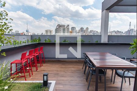 Apartamento à venda com 27m², 1 quarto e sem vaga Apartamento à venda com 27m², 1 quarto e sem vagaRooftop