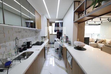 Apartamento à venda com 108m², 3 quartos e 2 vagasSala integrada com Cozinha e Área Gourmet