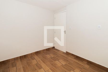 Quarto 2 de casa para alugar com 2 quartos, 60m² em Vila Constança, São Paulo