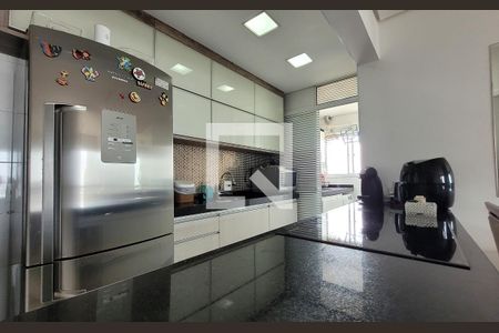 Apartamento à venda com 70m², 3 quartos e 2 vagas Apartamento à venda com 70m², 3 quartos e 2 vagasCozinha