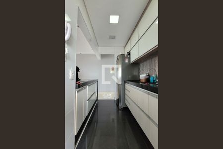 Apartamento à venda com 70m², 3 quartos e 2 vagas Apartamento à venda com 70m², 3 quartos e 2 vagasCozinha