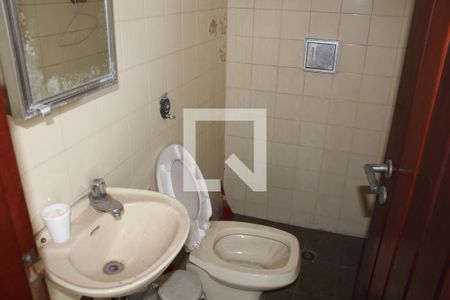 Casa à venda com 315m², 3 quartos e 3 vagasBanheiro do Escritório