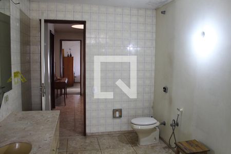 Casa à venda com 315m², 3 quartos e 3 vagasBanheiro