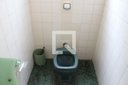 Casa à venda com 315m², 3 quartos e 3 vagasLavabo