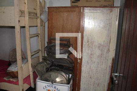 Casa à venda com 315m², 3 quartos e 3 vagasQuarto de Serviço