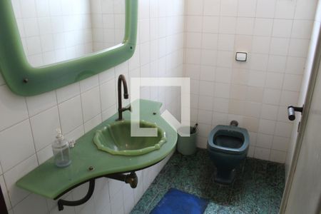 Casa à venda com 315m², 3 quartos e 3 vagasLavabo