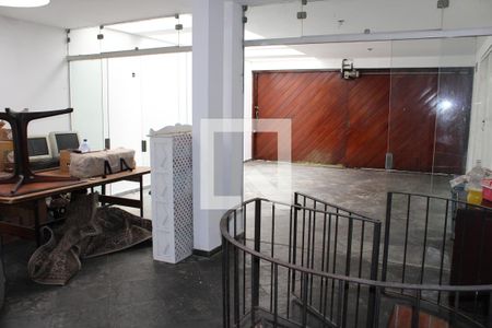 Casa à venda com 315m², 3 quartos e 3 vagasGaragem