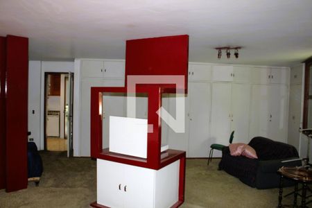 Casa à venda com 315m², 3 quartos e 3 vagasQuarto Suíte