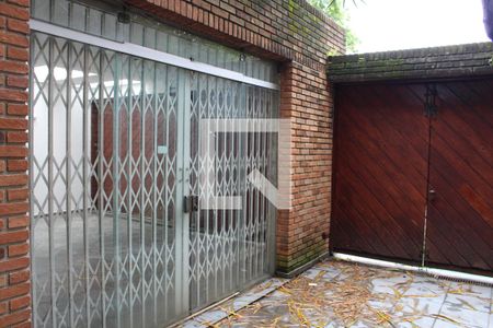 Casa à venda com 315m², 3 quartos e 3 vagasPortão de entrada / Garagem