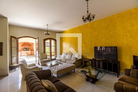 Sala de TV de casa para alugar com 5 quartos, 350m² em Alphaville, Santana de Parnaíba