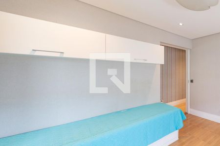 Apartamento à venda com 299m², 4 quartos e 5 vagas Apartamento à venda com 299m², 4 quartos e 5 vagasQuarto 3 - Suíte