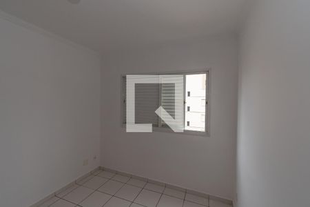 Quarto 1 de apartamento para alugar com 2 quartos, 80m² em Vila Itapura, Campinas