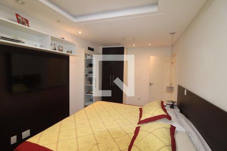 Casa à venda com 1000m², 6 quartos e 6 vagasQuarto 6- Suíte