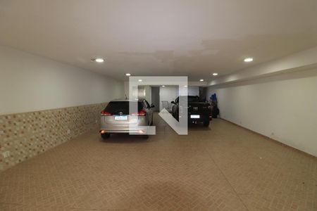 Casa à venda com 1000m², 6 quartos e 6 vagasGaragem