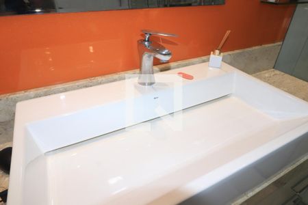 Casa à venda com 1000m², 6 quartos e 6 vagasBanheiro da Suíte