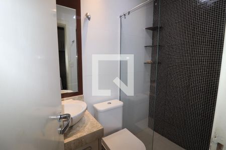 Casa à venda com 1000m², 6 quartos e 6 vagasBanheiro da Suíte 3