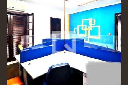 Casa à venda com 570m², 4 quartos e 6 vagas