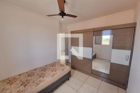 Dormitório 01 de apartamento para alugar com 2 quartos, 48m² em Residencial Jequitibá, Ribeirão Preto