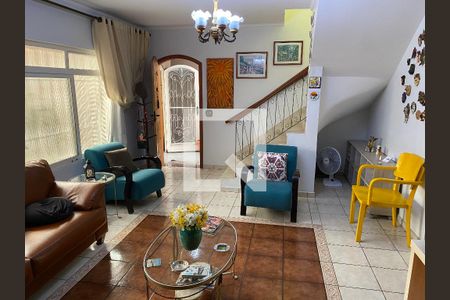 Sala de casa à venda com 5 quartos, 174m² em Vila Paulista, São Paulo