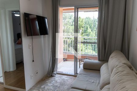 Sala de apartamento à venda com 2 quartos, 50m² em Santa Maria, Osasco
