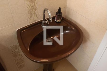 Apartamento à venda com 78m², 2 quartos e 1 vaga Apartamento à venda com 78m², 2 quartos e 1 vagaBanheiro