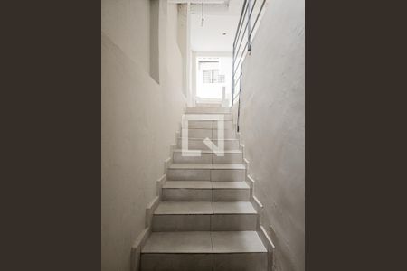 Apartamento para alugar com 28m², 1 quarto e sem vagaEscada