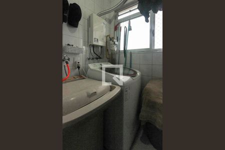Apartamento à venda com 57m², 2 quartos e 1 vaga Apartamento à venda com 57m², 2 quartos e 1 vagaÁrea de Serviço