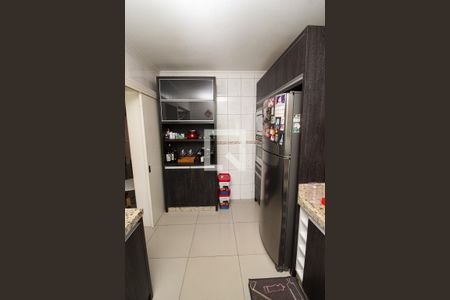 Casa à venda com 200m², 3 quartos e 3 vagas Casa à venda com 200m², 3 quartos e 3 vagasCozinha